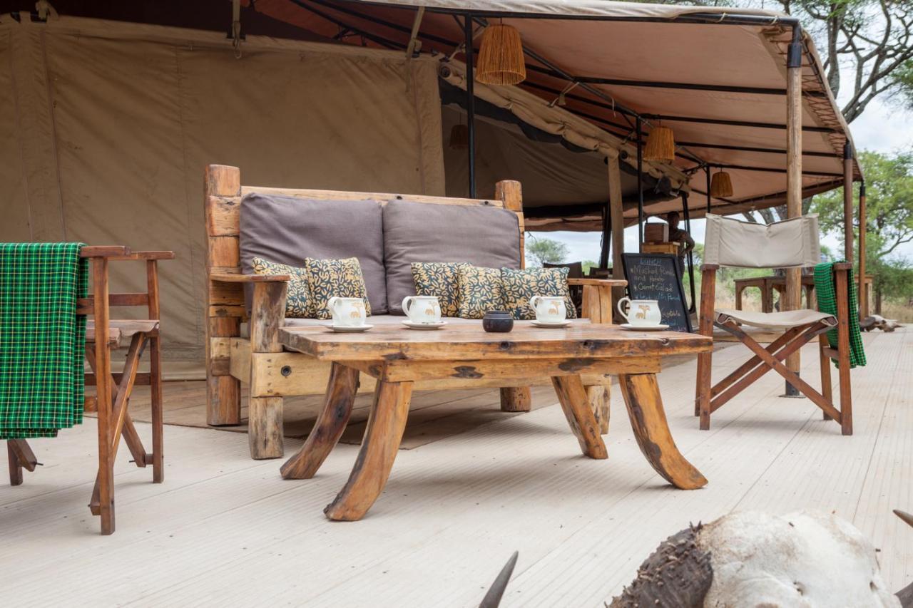 Baobab Tented Camp * Kwa Kuchinia