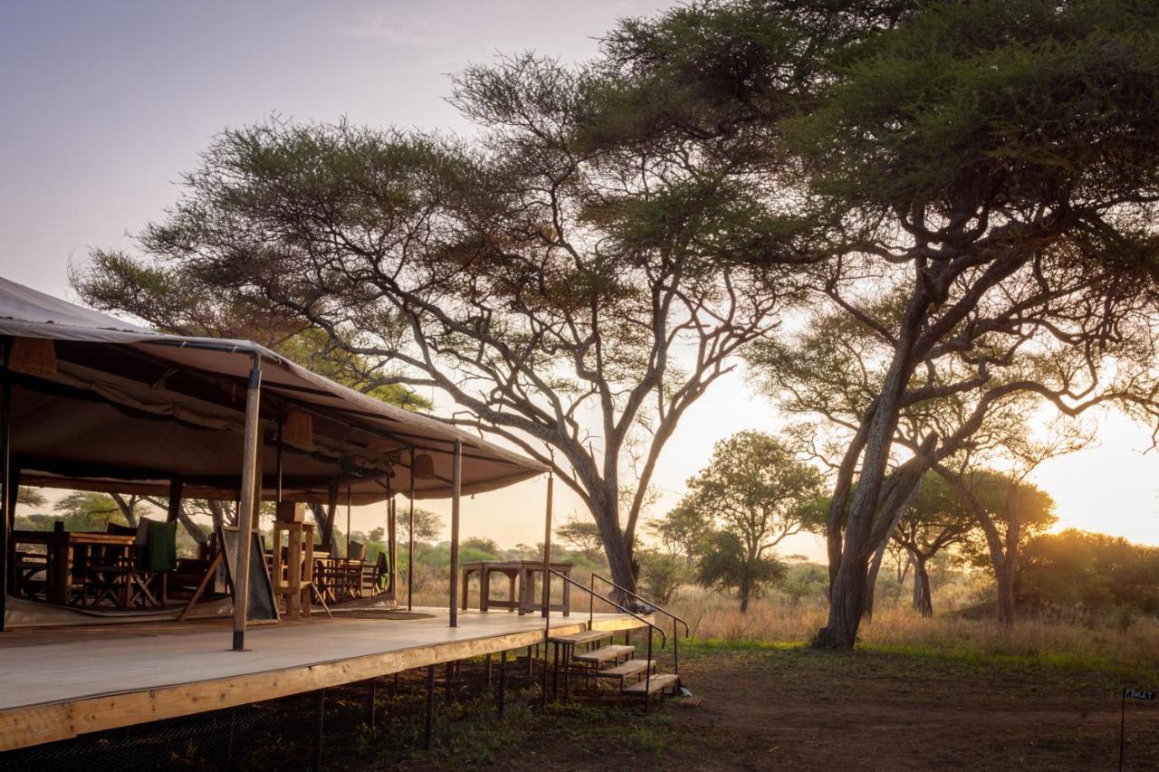 Cabană Baobab Tented Camp Kwa Kuchinia